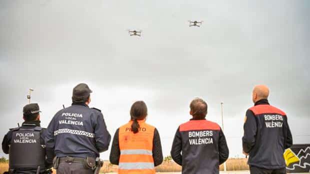 Alquiler de Drones en Bogota primer vuelo de drones masivo en Europa